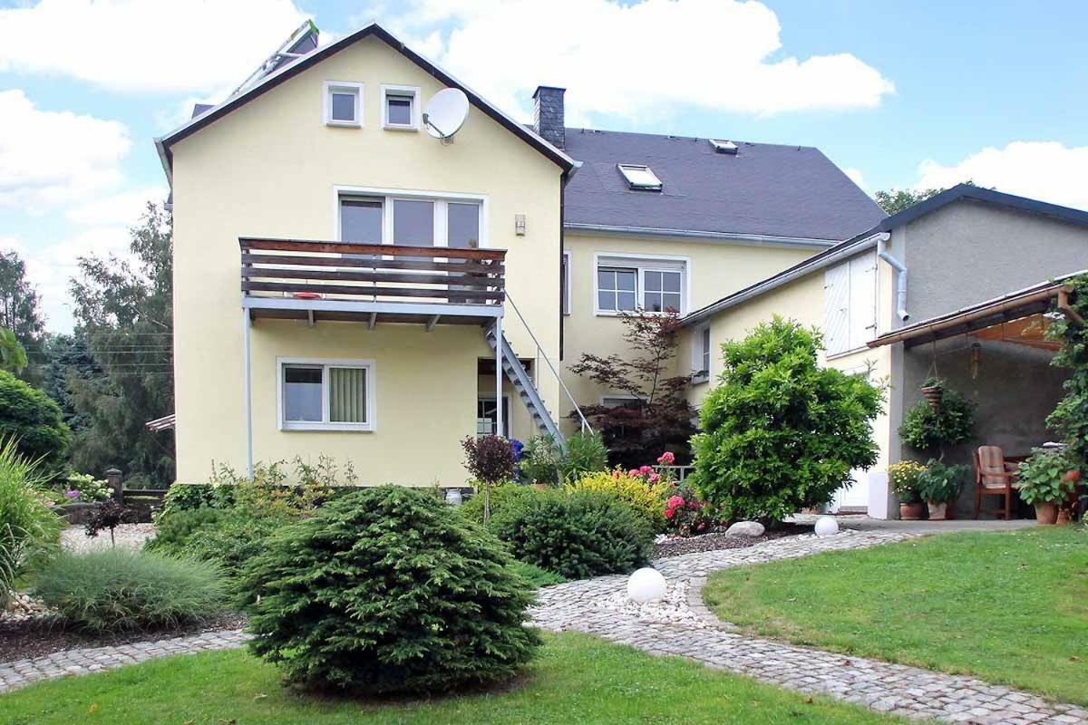 Ferienwohnung Landidyll Saalburg Esterno foto